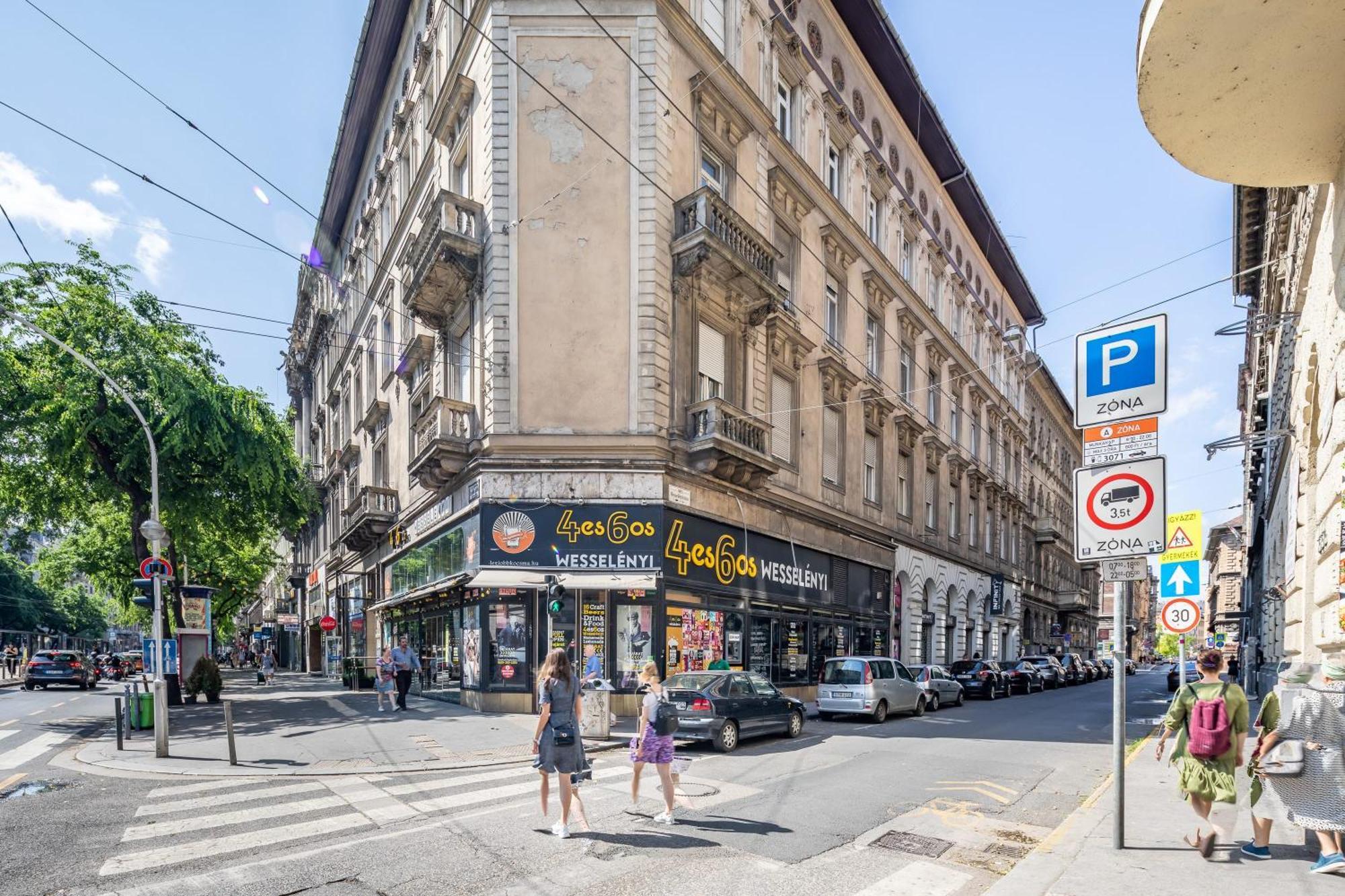 Very - Balcony - Free Parking Apartment Budapest