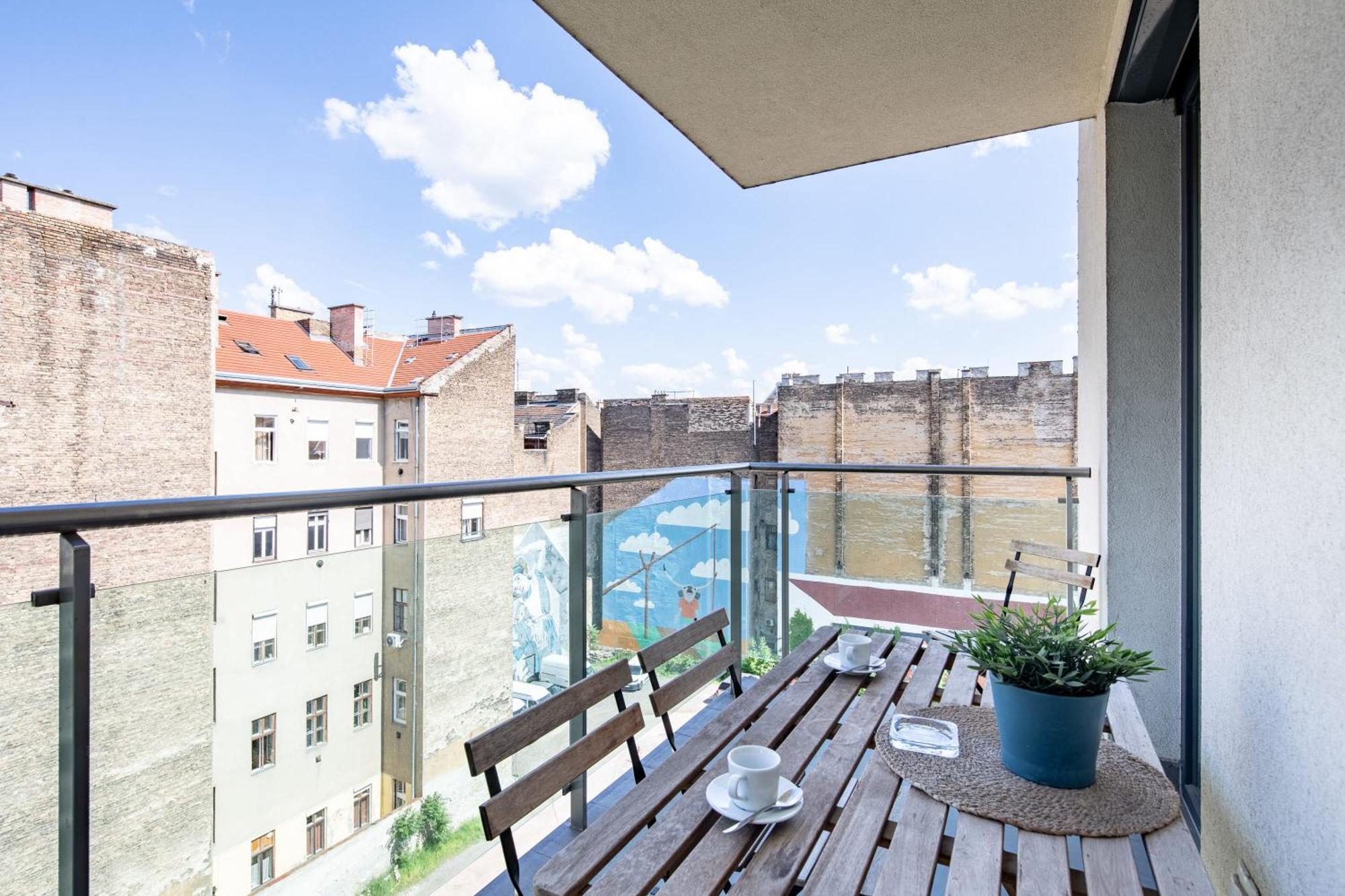 Apartment Very - Balcony - Free Parking